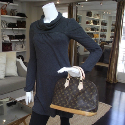 Louis Vuitton Monogram Alma 2 of 10
