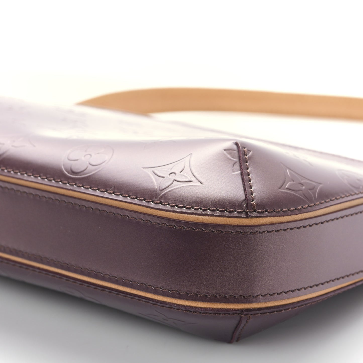 Mat Monogram Fowler Violet