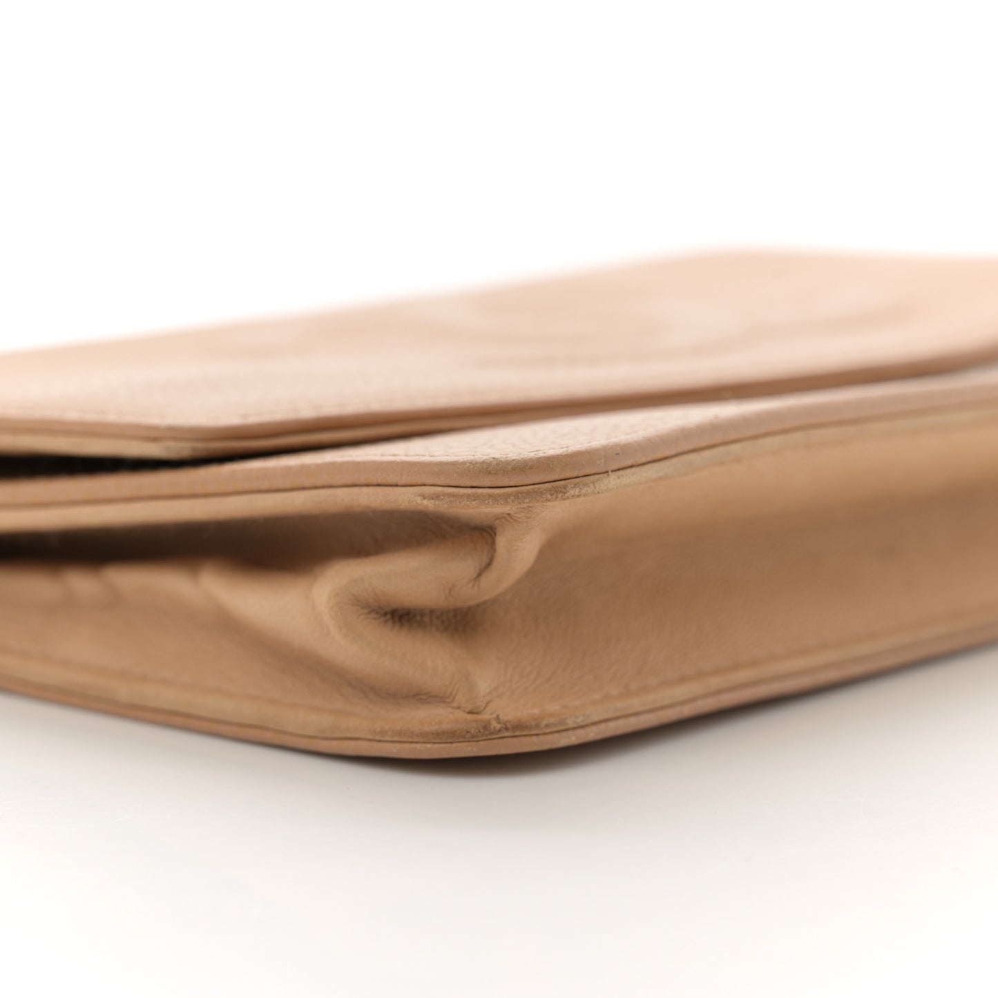 Caviar Timeless CC Wallet on Chain WOC Beige