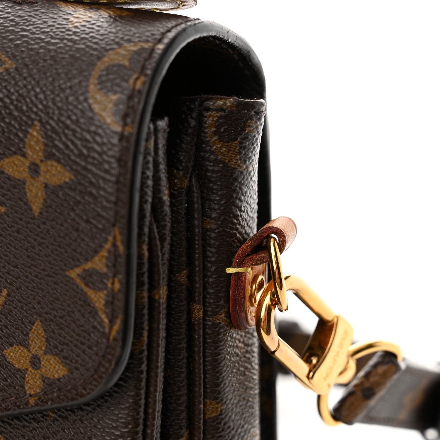 Louis Vuitton Monogram Pochette Metis 13 of 15