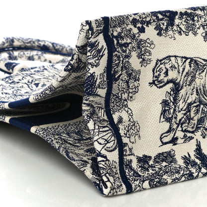Christian Dior Canvas Embroidered Medium Dioriviera Toile De Jouy Book Tote Blue 8 of 9