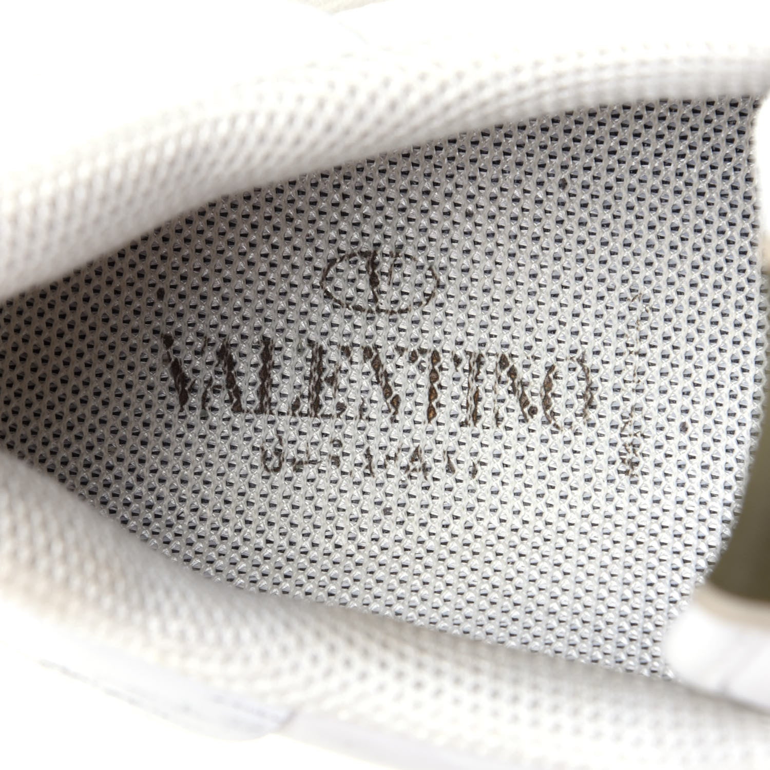 Valentino Garavani Fabric Suede L'Amour Rockrunner Sneakers 43 White 9 of 11
