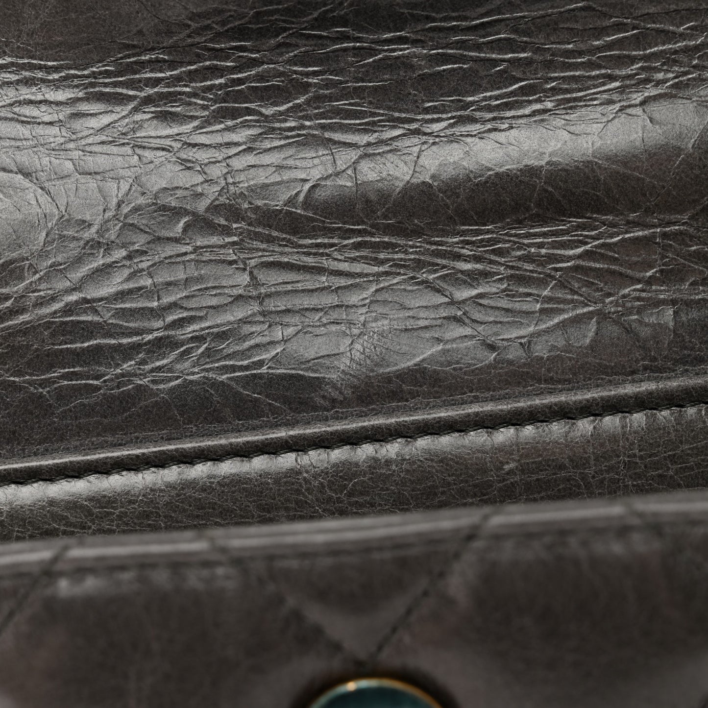 Glazed Calfskin Medium Perfect Edge Flap Grey