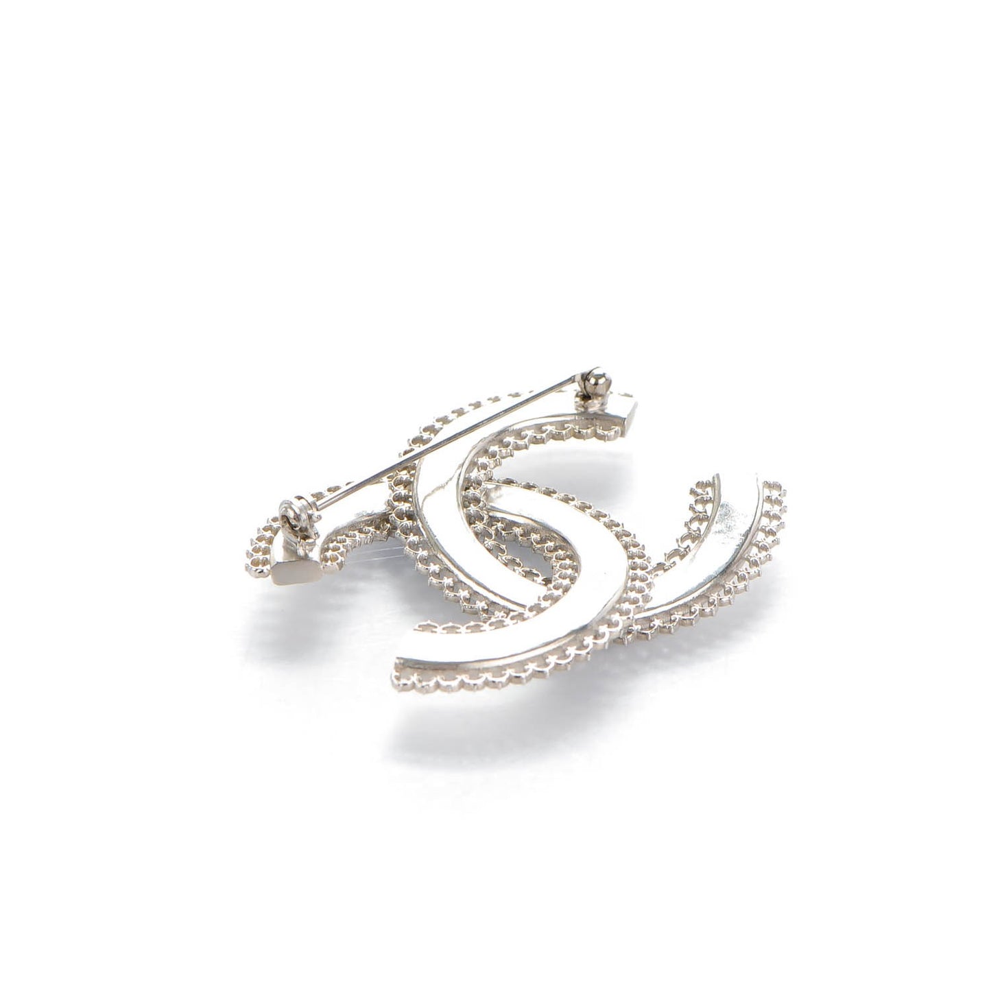 Large Scalloped CC Brooch Silver