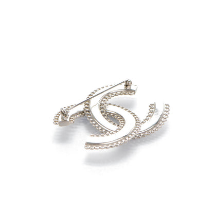 Chanel Large Scalloped CC Brooch Silver 3 of 5
