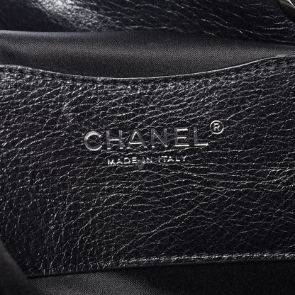 Chanel Glazed Calfskin XL On The Road Tote Black 6 of 9