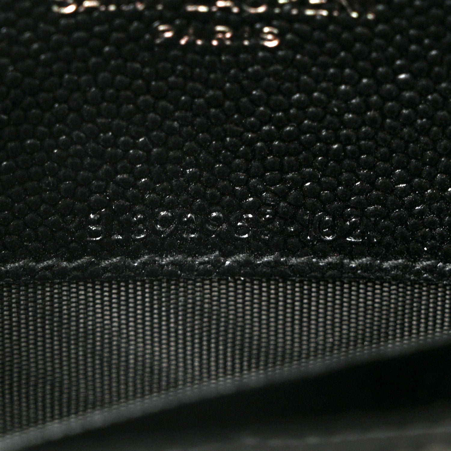 Saint Laurent Grain De Poudre Matelasse Chevron Monogram Monochrome Envelope Chain Wallet Black 6 of 10