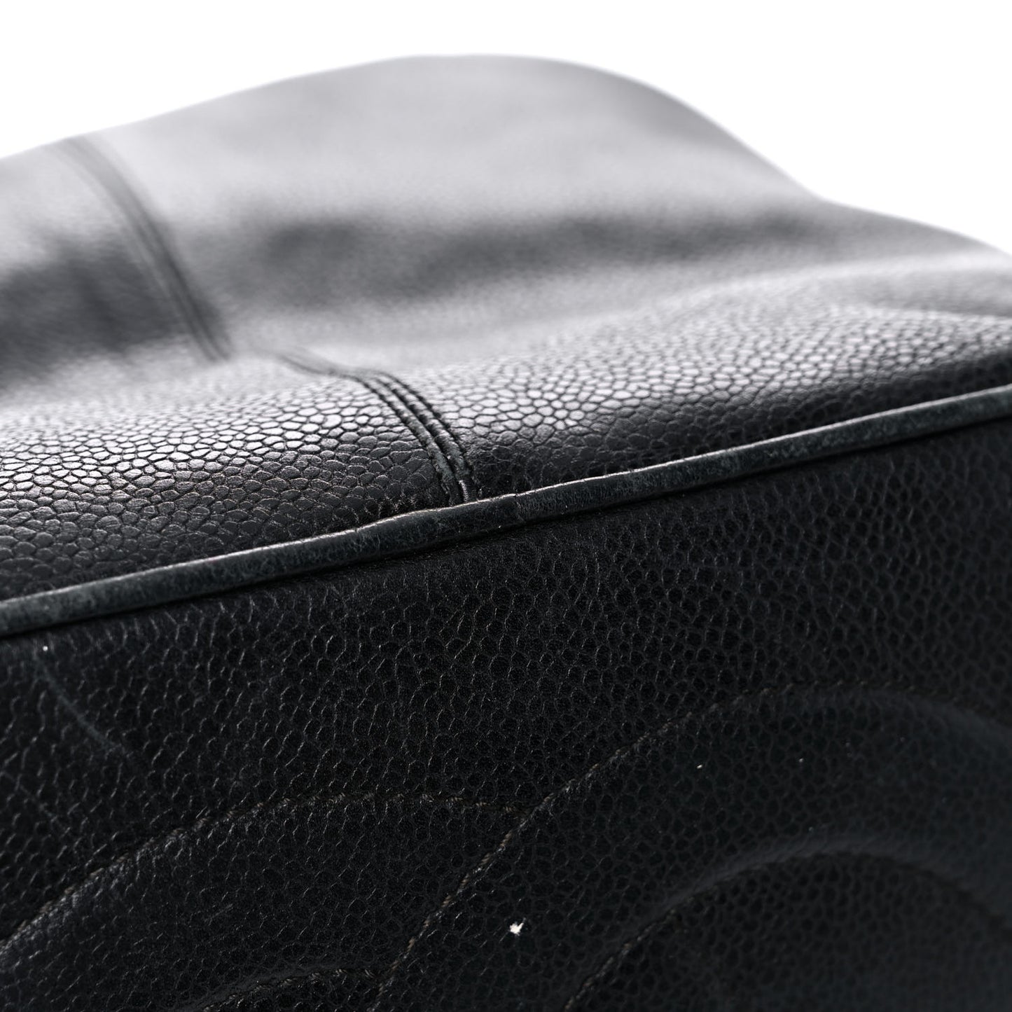 Caviar Drawstring Shoulder Bag Black