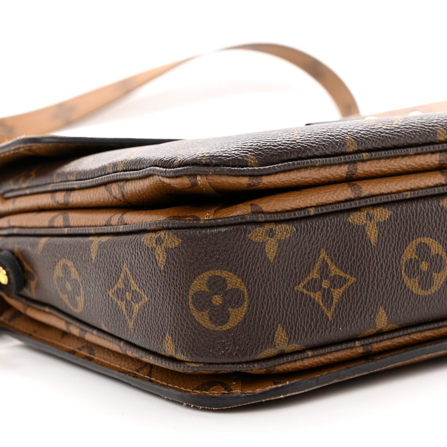 Reverse Monogram Pochette Metis