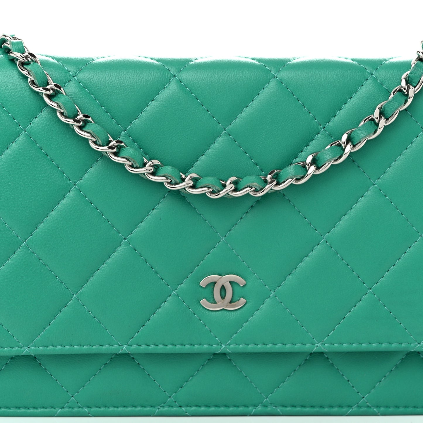 Lambskin Quilted Wallet On Chain WOC Green