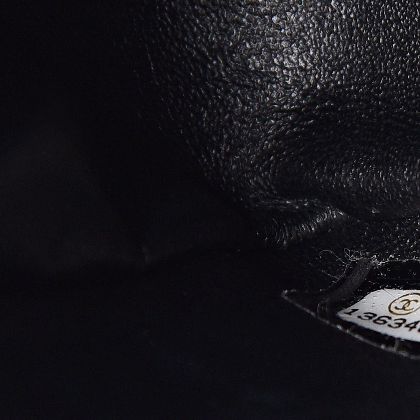 Caviar Quilted Jumbo Single Flap Black
