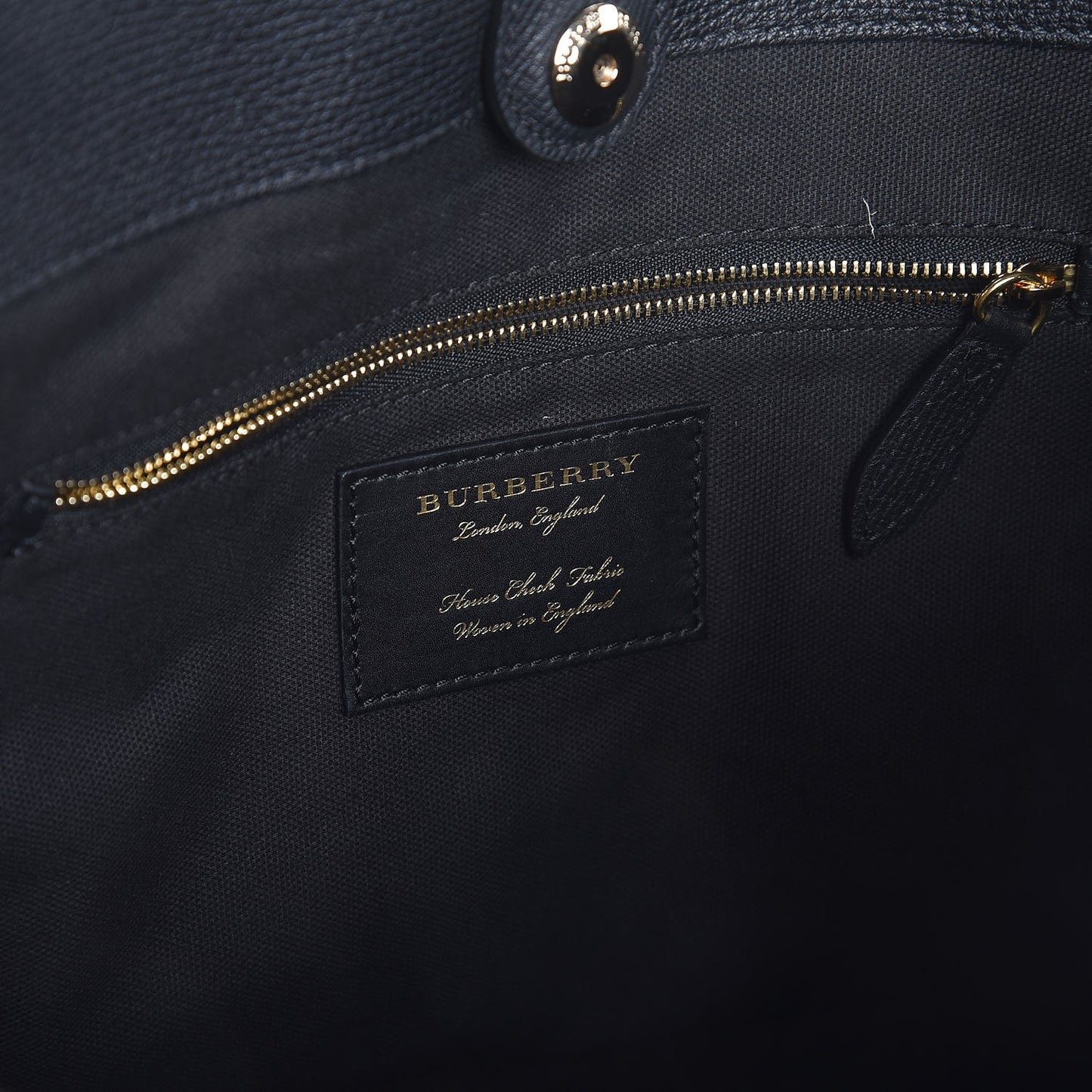 Grainy Calfskin House Check Small Canterbury Black
