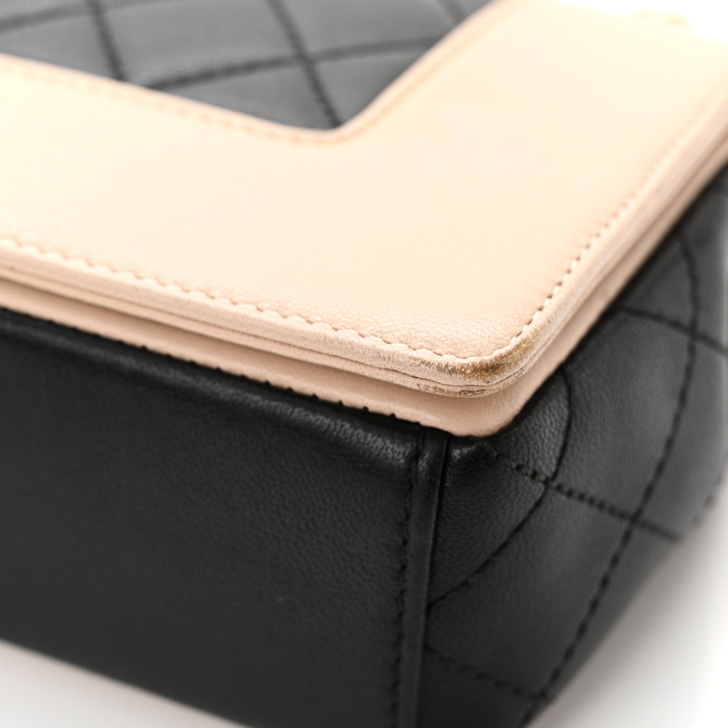 Sheepskin Quilted Medium Vintage Mademoiselle Flap Beige Black