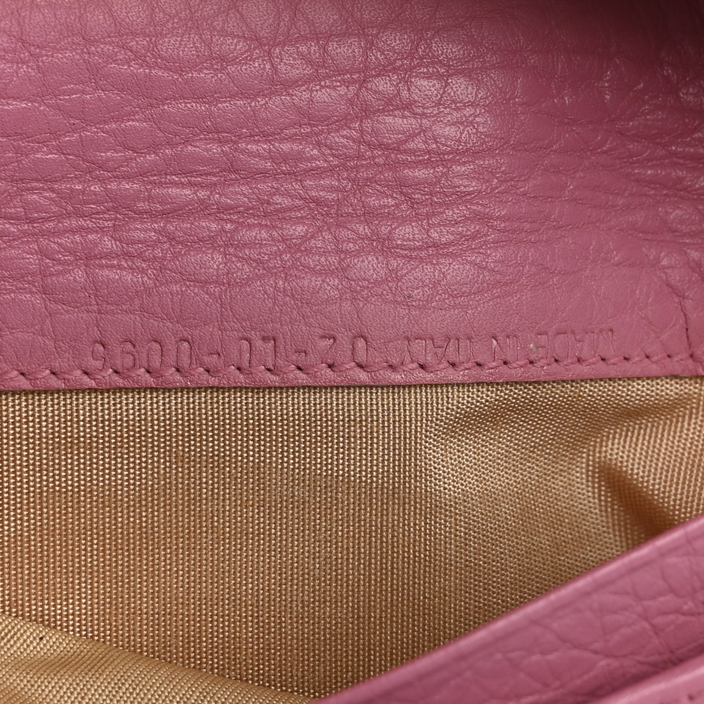 Calfskin Saddle Wallet Pink