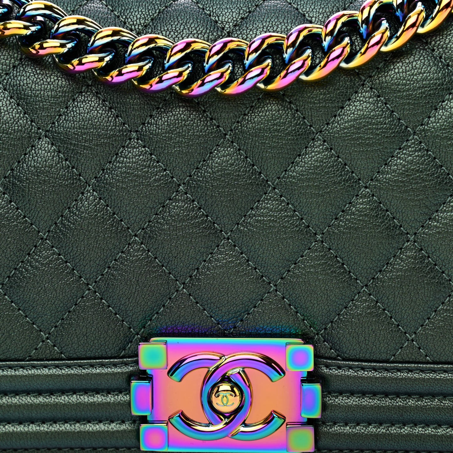 Iridescent Goatskin Quilted Medium Boy Flap Green