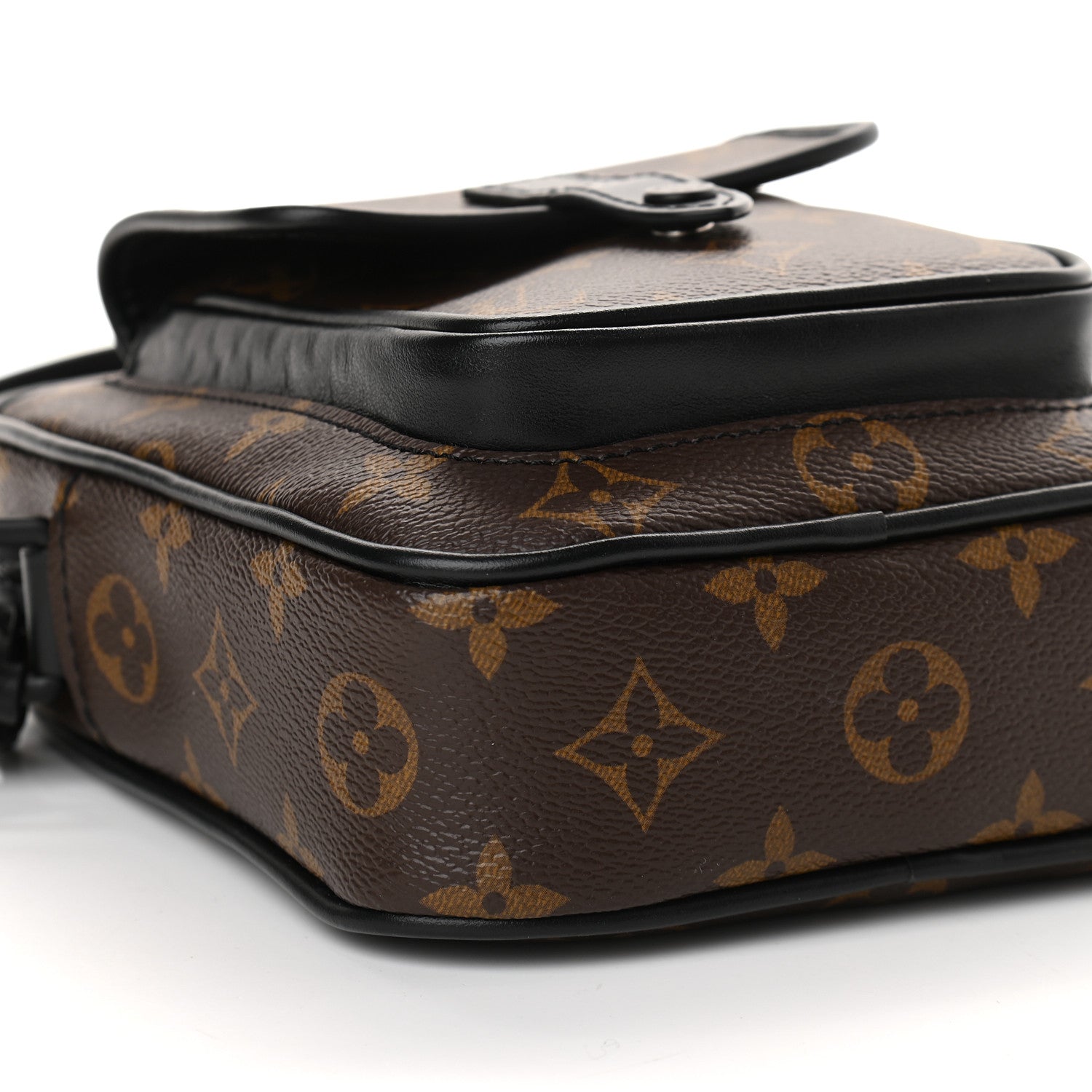 Louis Vuitton Monogram Macassar Christopher Wearable Wallet 7 of 8