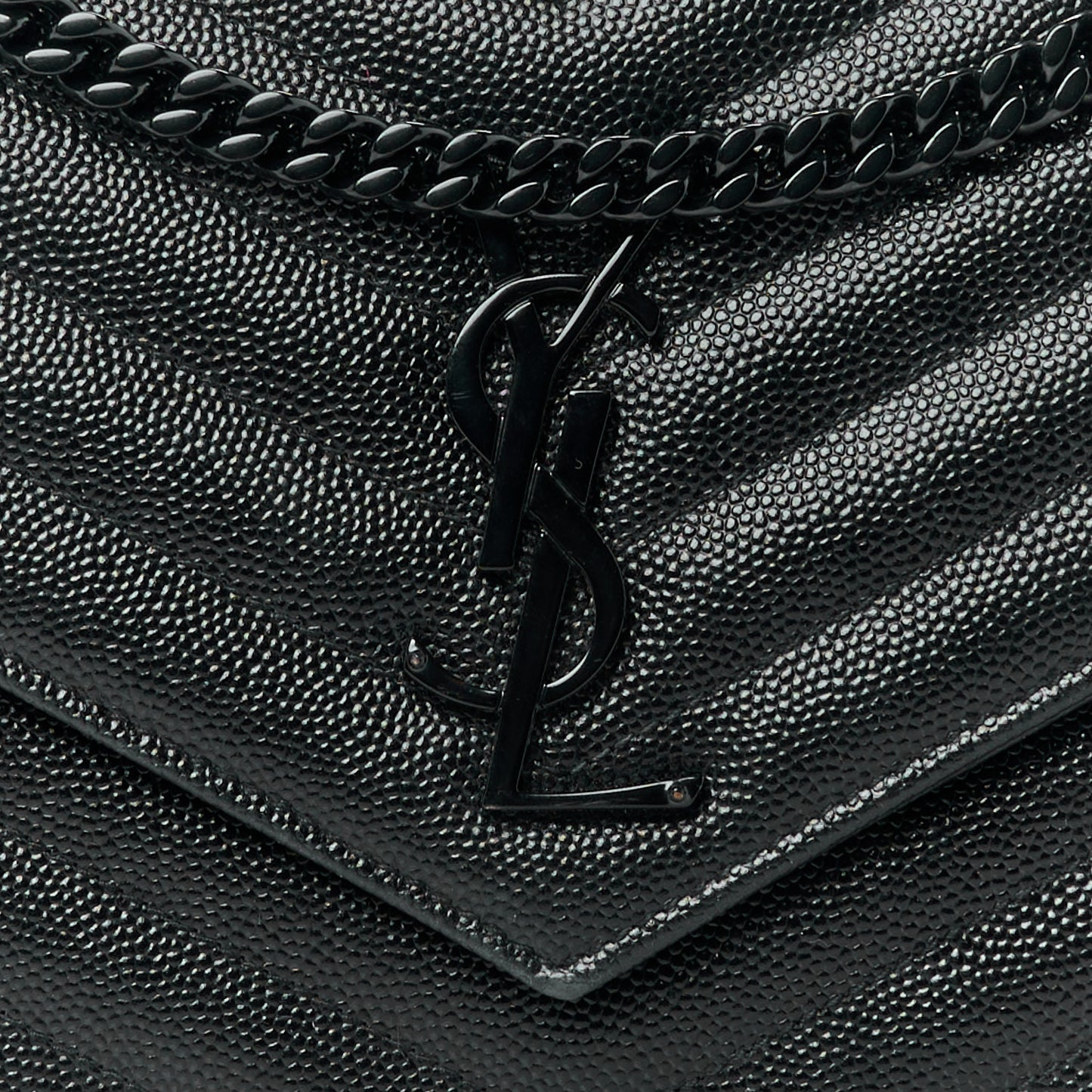 Grain De Poudre Matelasse Chevron Monogram Monochrome Chain Wallet Black