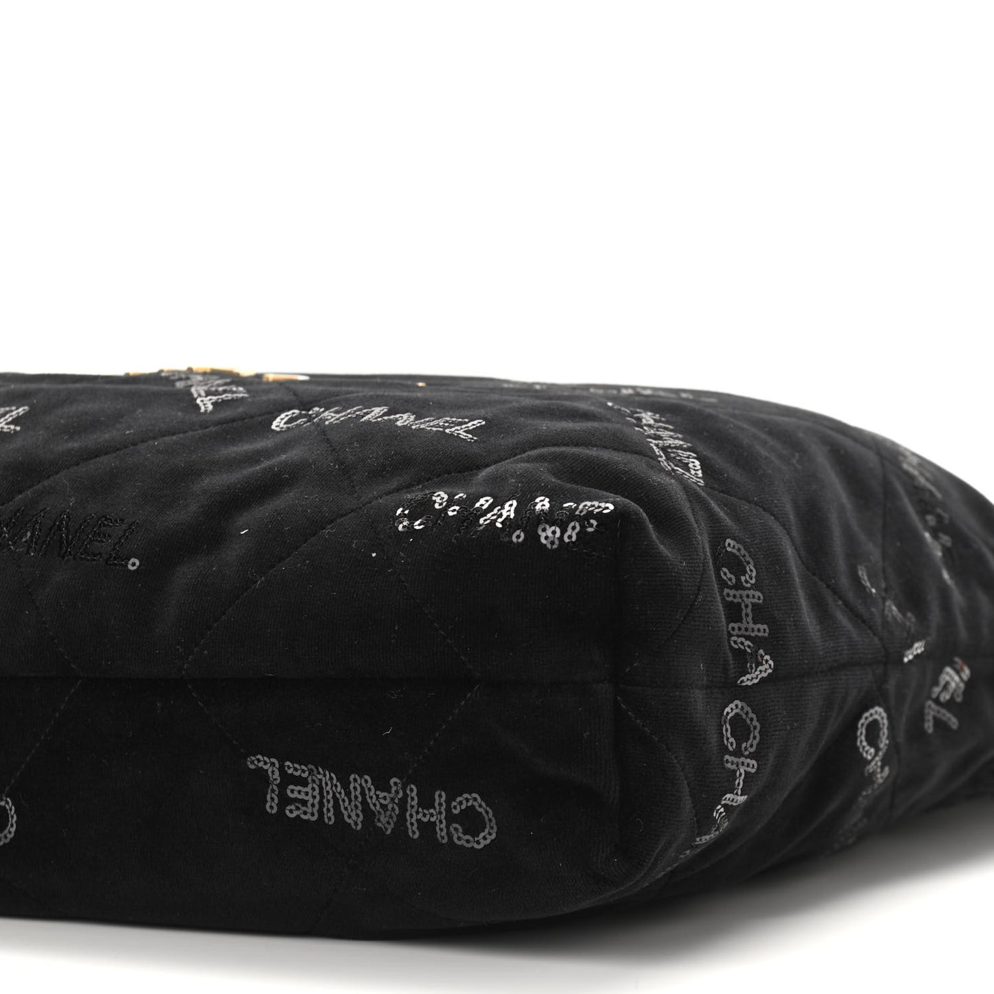 Velvet Sequin Quilted Chanel 22 Black