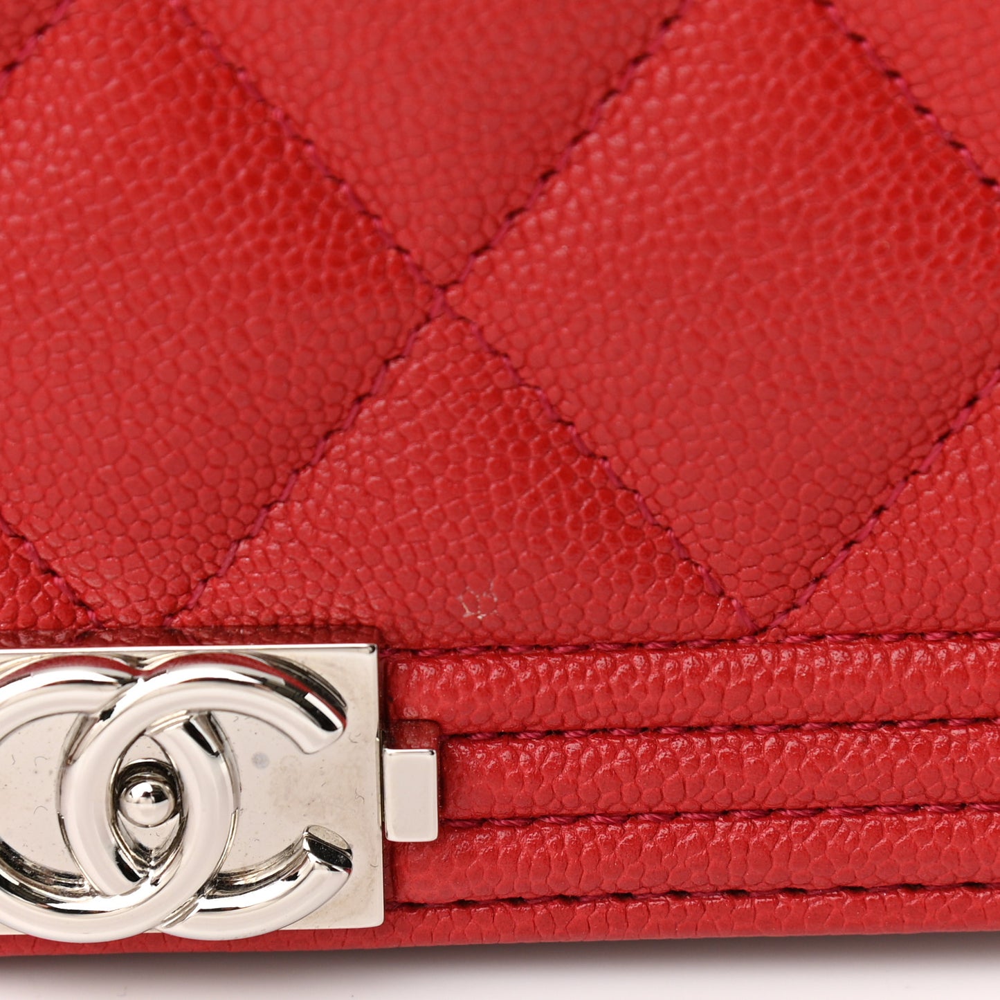 Caviar Quilted Boy Wallet On Chain WOC Red