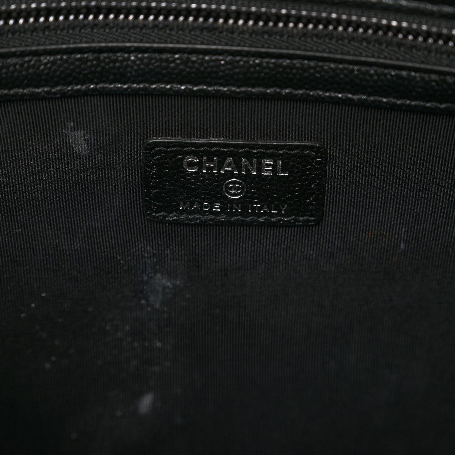 Chanel Iridescent Caviar Quilted Large Cosmetic Case Black 6 of 9