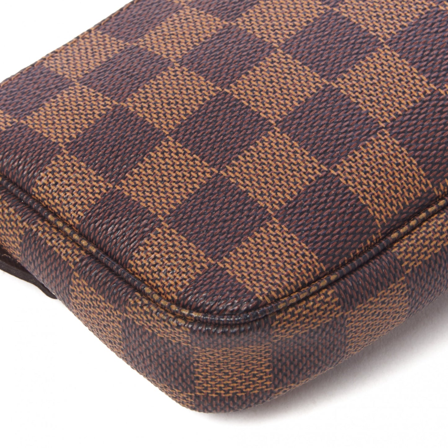 Damier Ebene Bucket Pochette Accessories