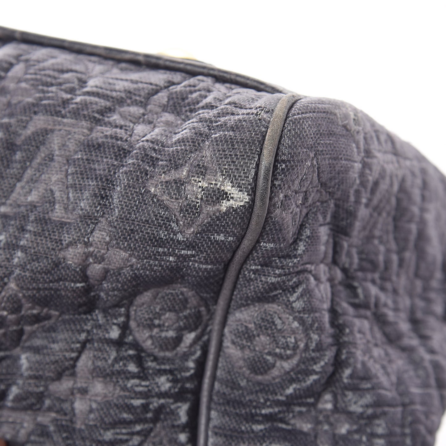 Monogram Volupte Psyche Gris