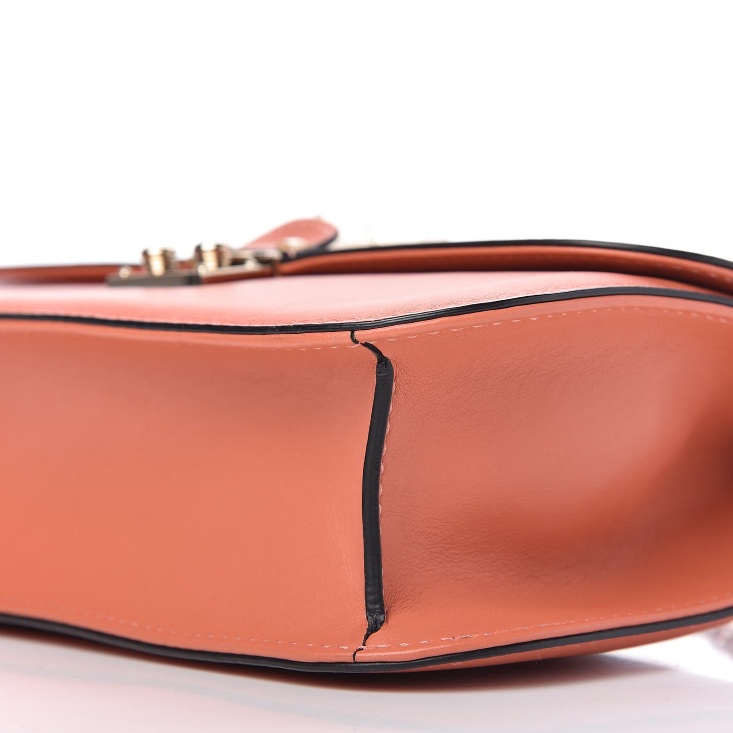 Vitello Medium Glam Lock Rockstud Flap Coral