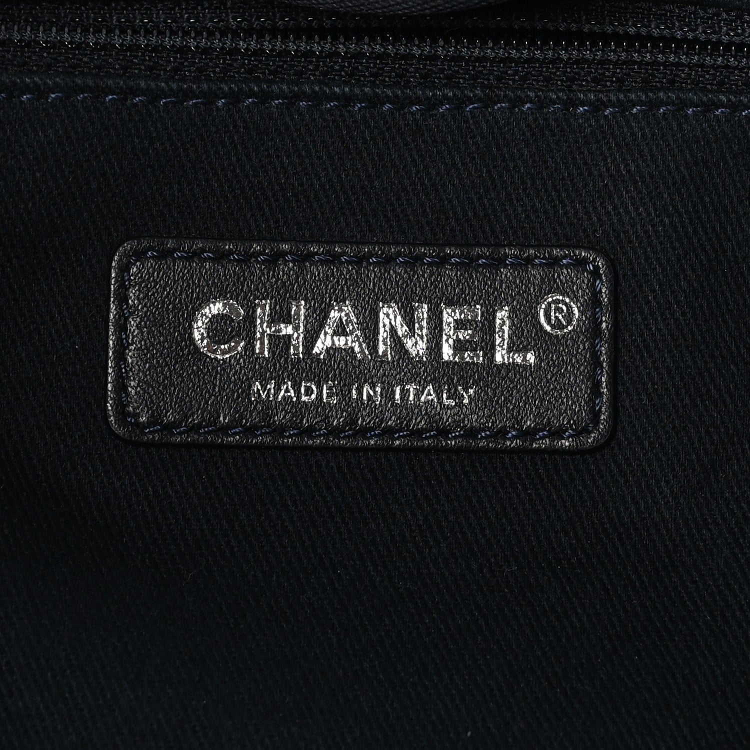 Chanel Woven Straw Raffia Large Deauville Tote White Navy 6 of 10
