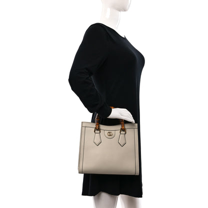 Gucci Wonka Grain Calfskin Small Diana Tote Bag Mystic White Cuir 2 of 9