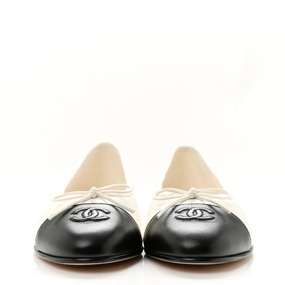 Chanel Lambskin Cap Toe CC Ballerina Flats 38.5 White Black 3 of 10
