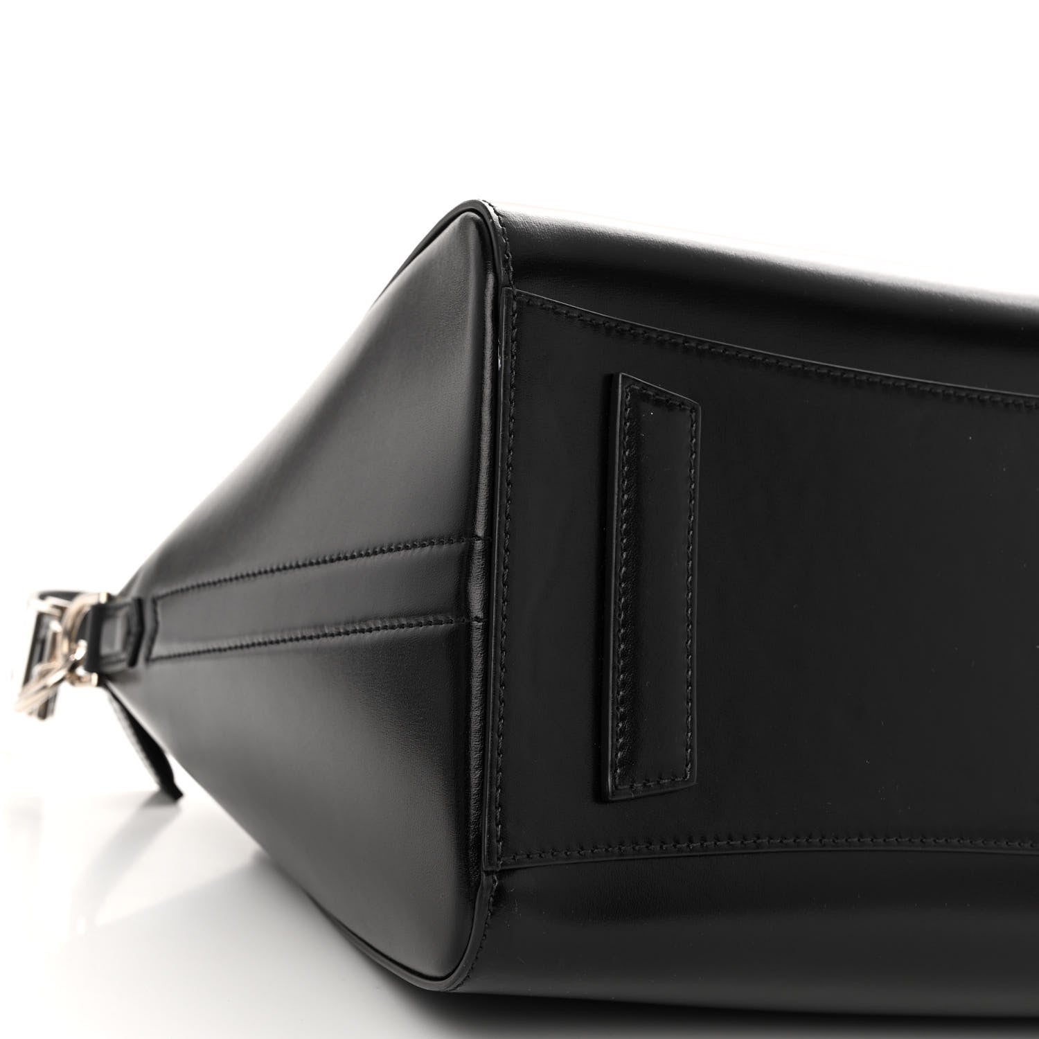 Givenchy Shiny Lord Calfskin Medium Antigona Black 9 of 10