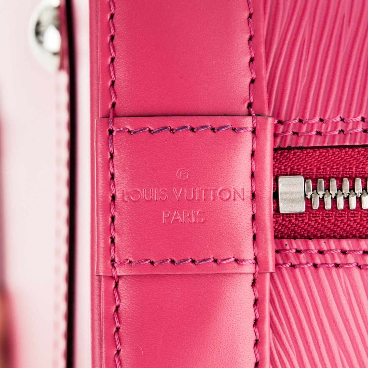 Epi Alma PM Hot Pink