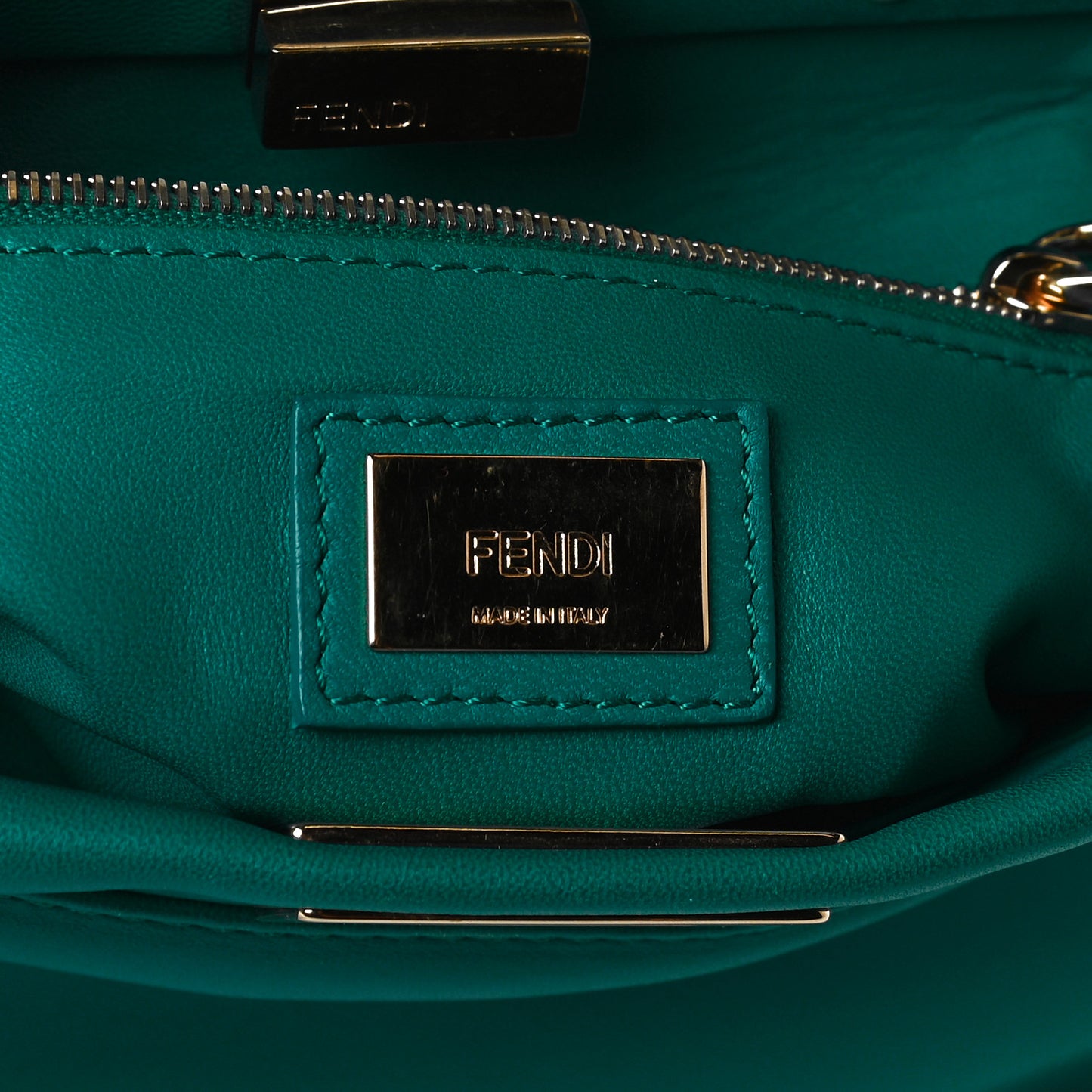 Nappa Mini Peekaboo Iconic Satchel Lago