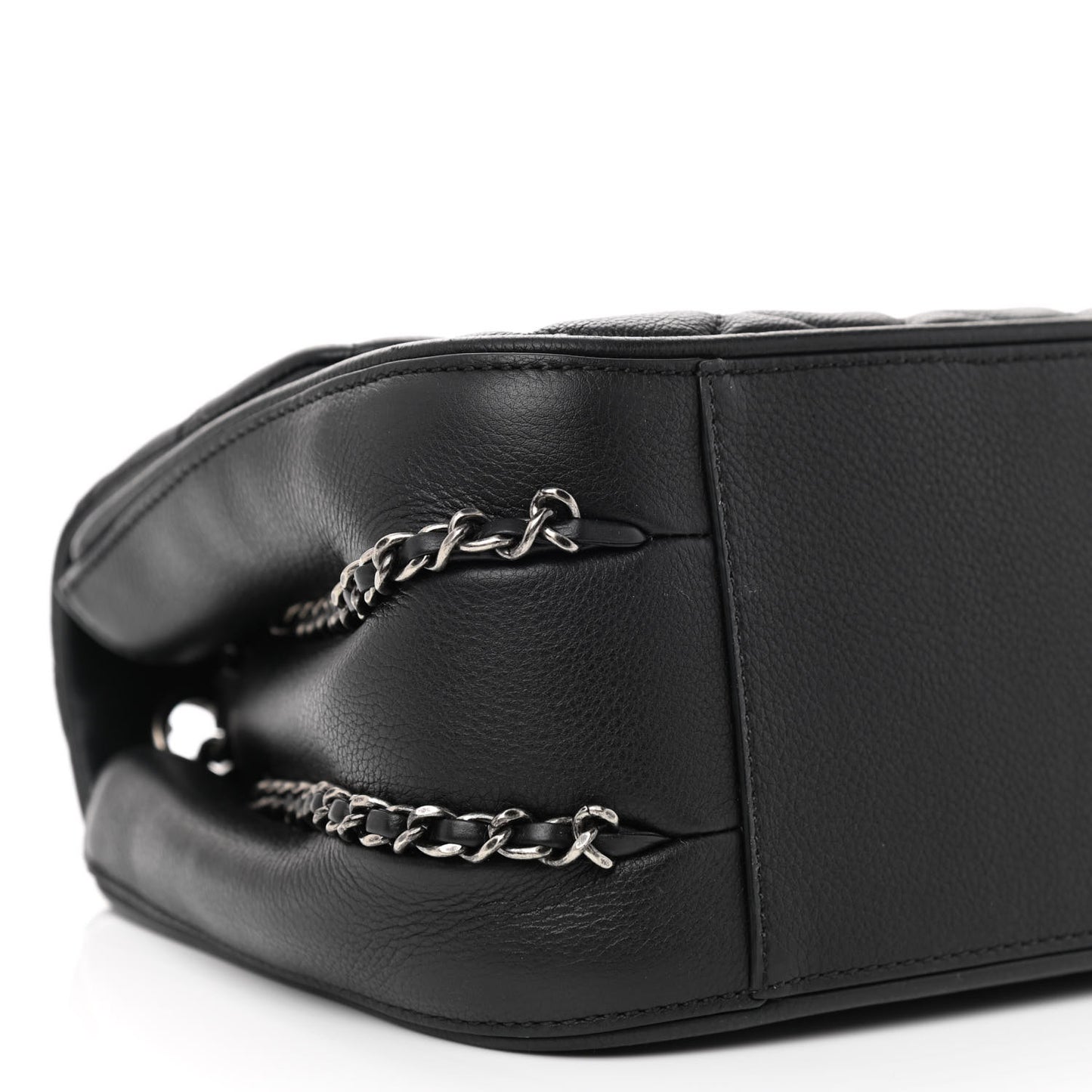 Calfskin Quilted Medium Frame in Chain Flap Black