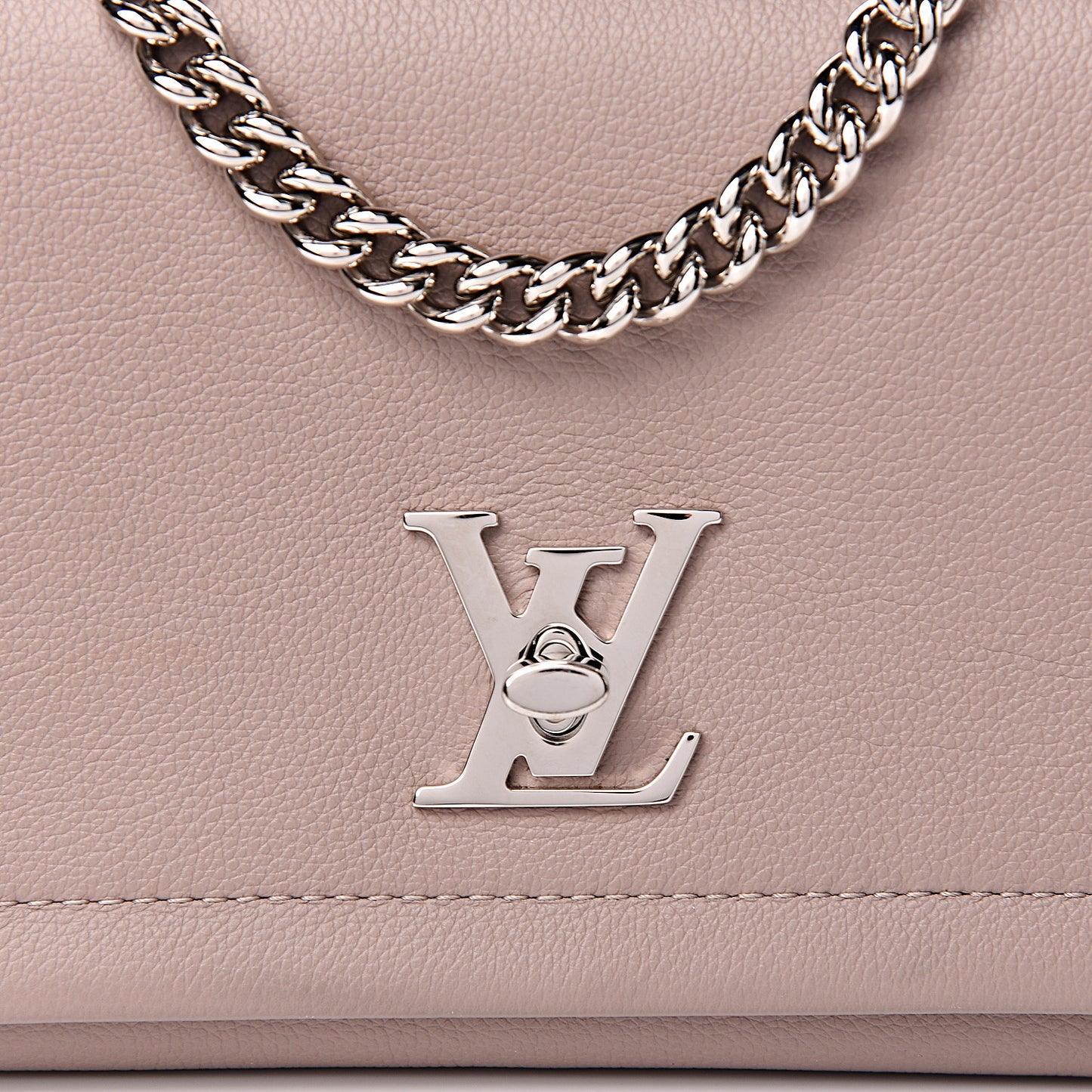 Soft Calfskin Lockme II Chain Bag BB Mastic