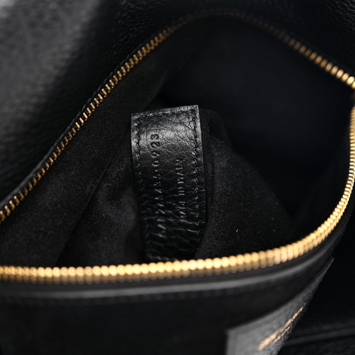 Saint Laurent Grained Deerskin Bea Tote Black 7 of 11