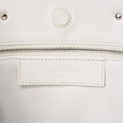 Balenciaga Veau Papier A6 Zip Around Tote White 6 of 7