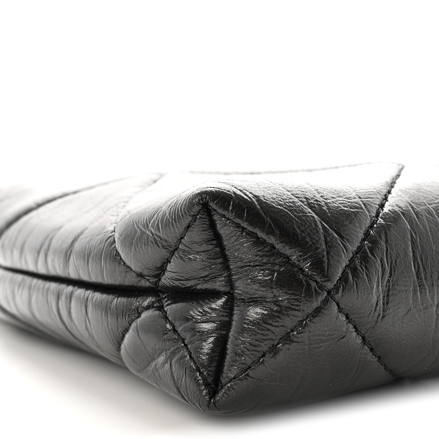 Shiny Aged Lambskin Quilted Kiss Lock Clutch With Chain Black