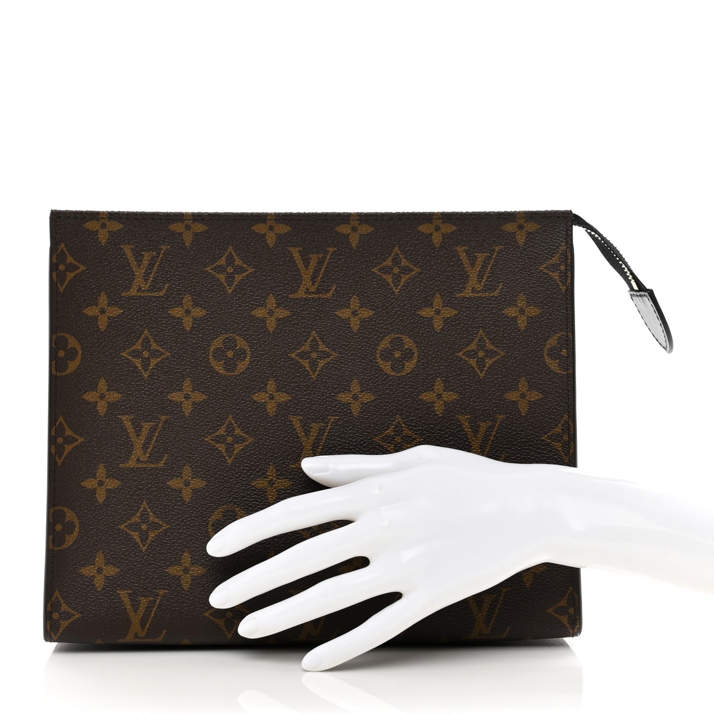 Monogram Poche Toilette NM