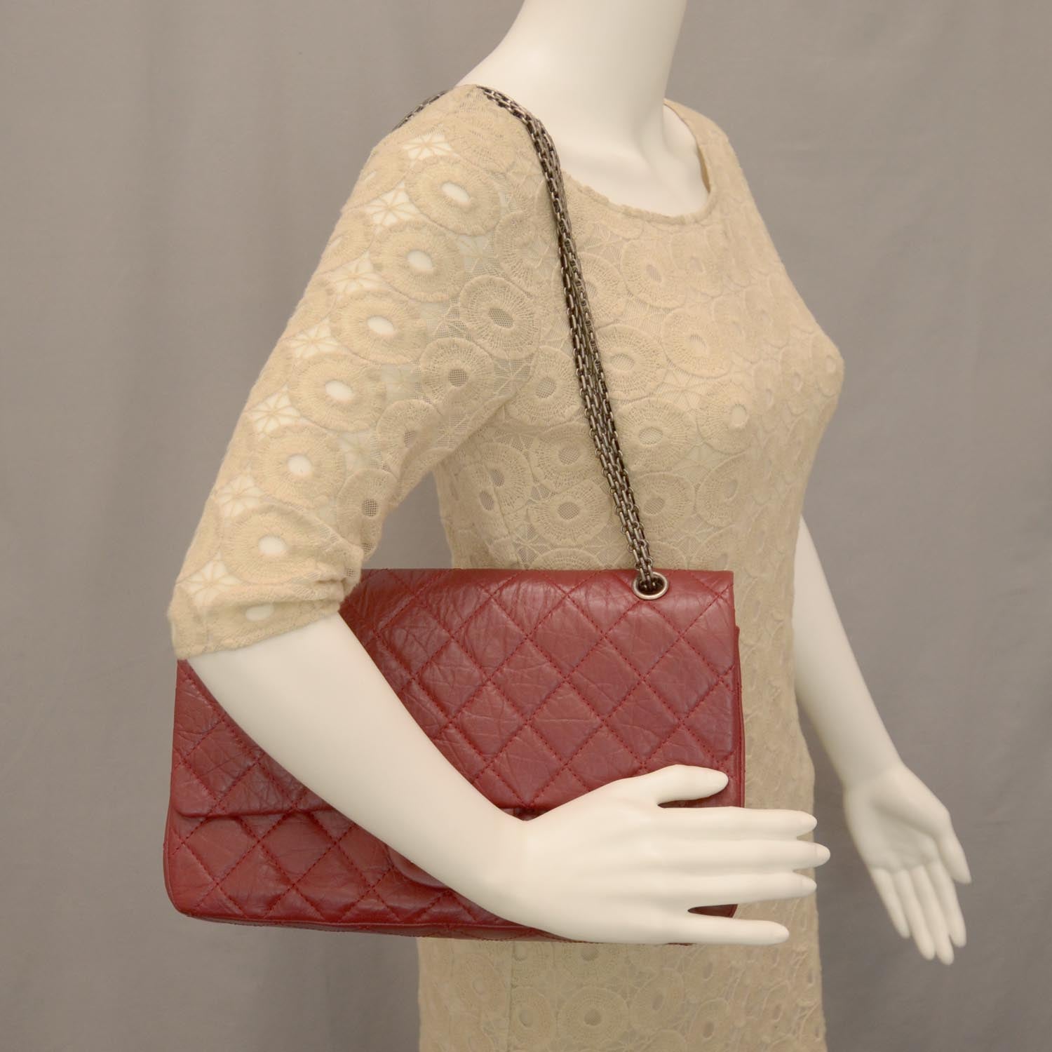 Chanel Aged Calfskin Quilted 2.55 Reissue 227 Flap Red 2 of 9