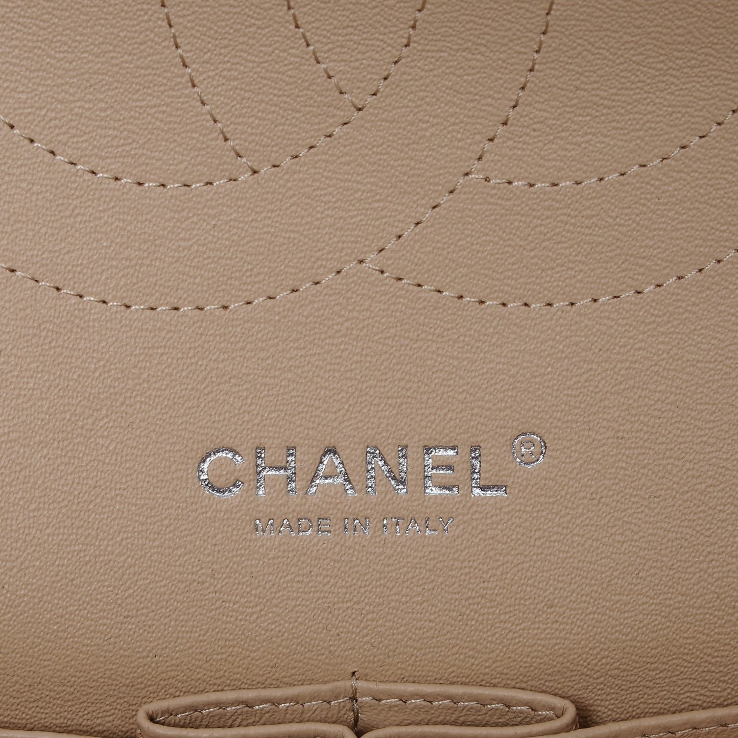 Caviar Quilted Jumbo Double Flap Beige Clair