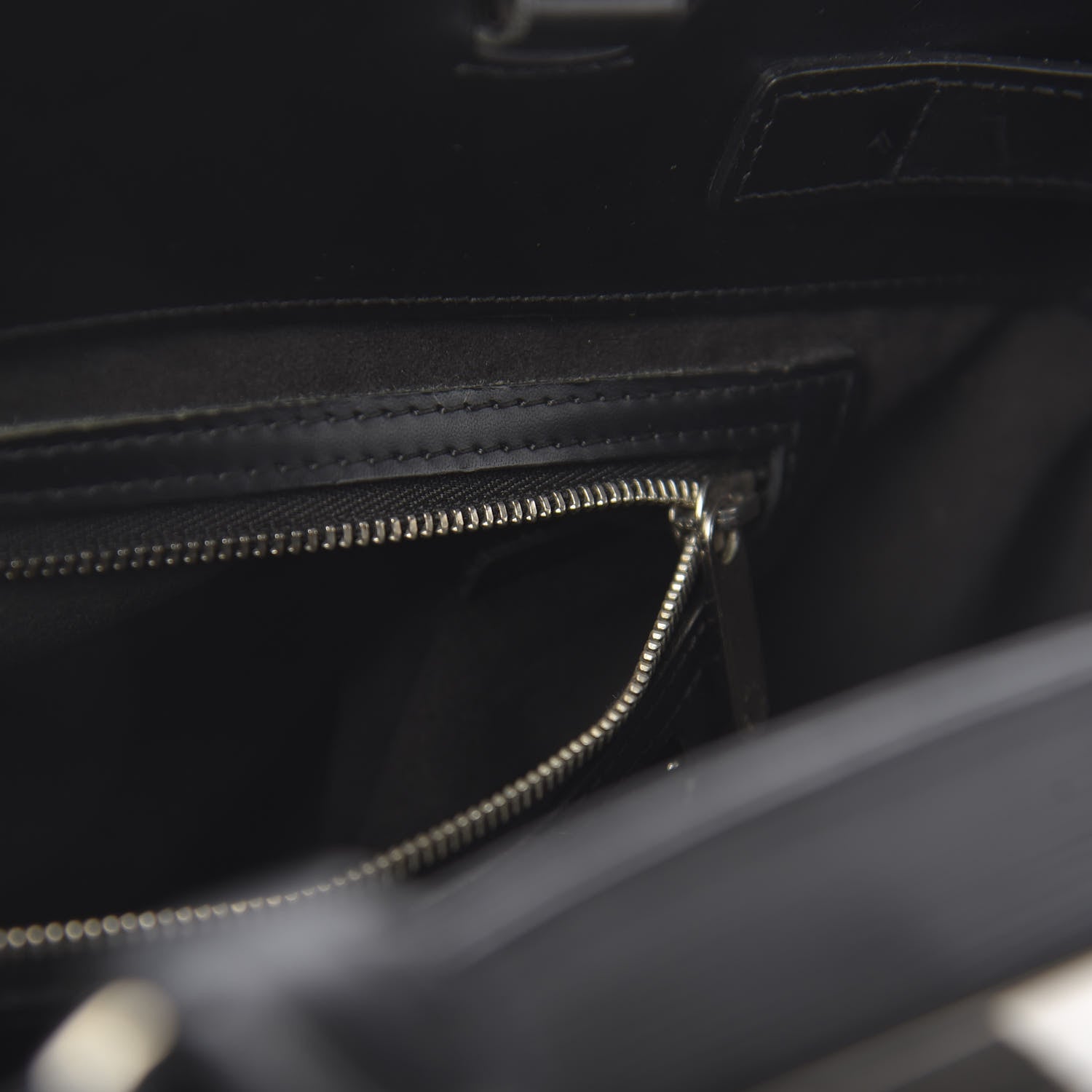 Louis Vuitton Epi Mirabeau GM Black 9 of 10