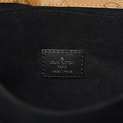 Louis Vuitton Reverse Monogram Pochette Metis 6 of 9