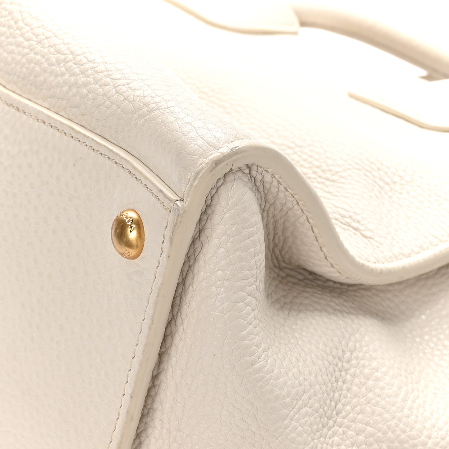 Vitello Daino Shopping Tote Talco