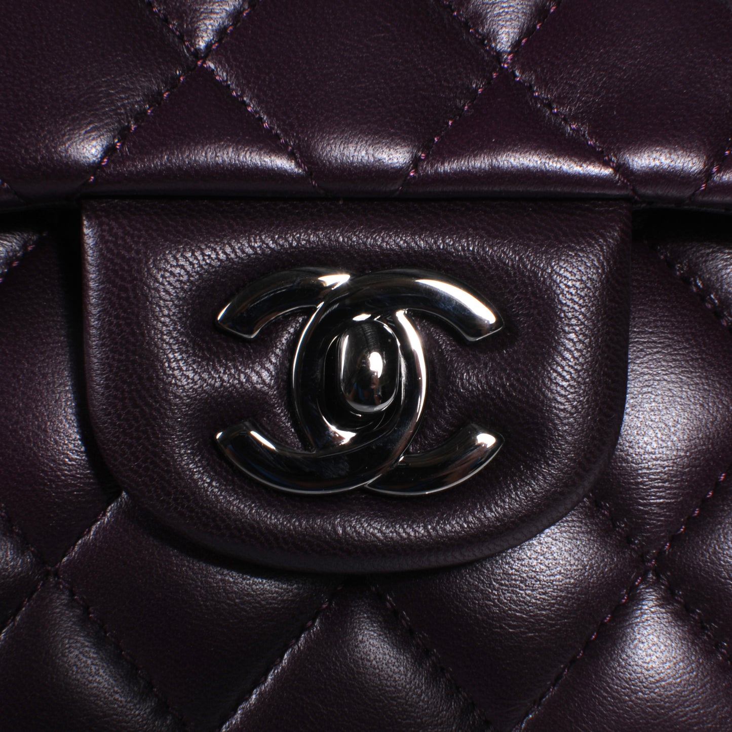 Lambskin Medium Double Flap Plum