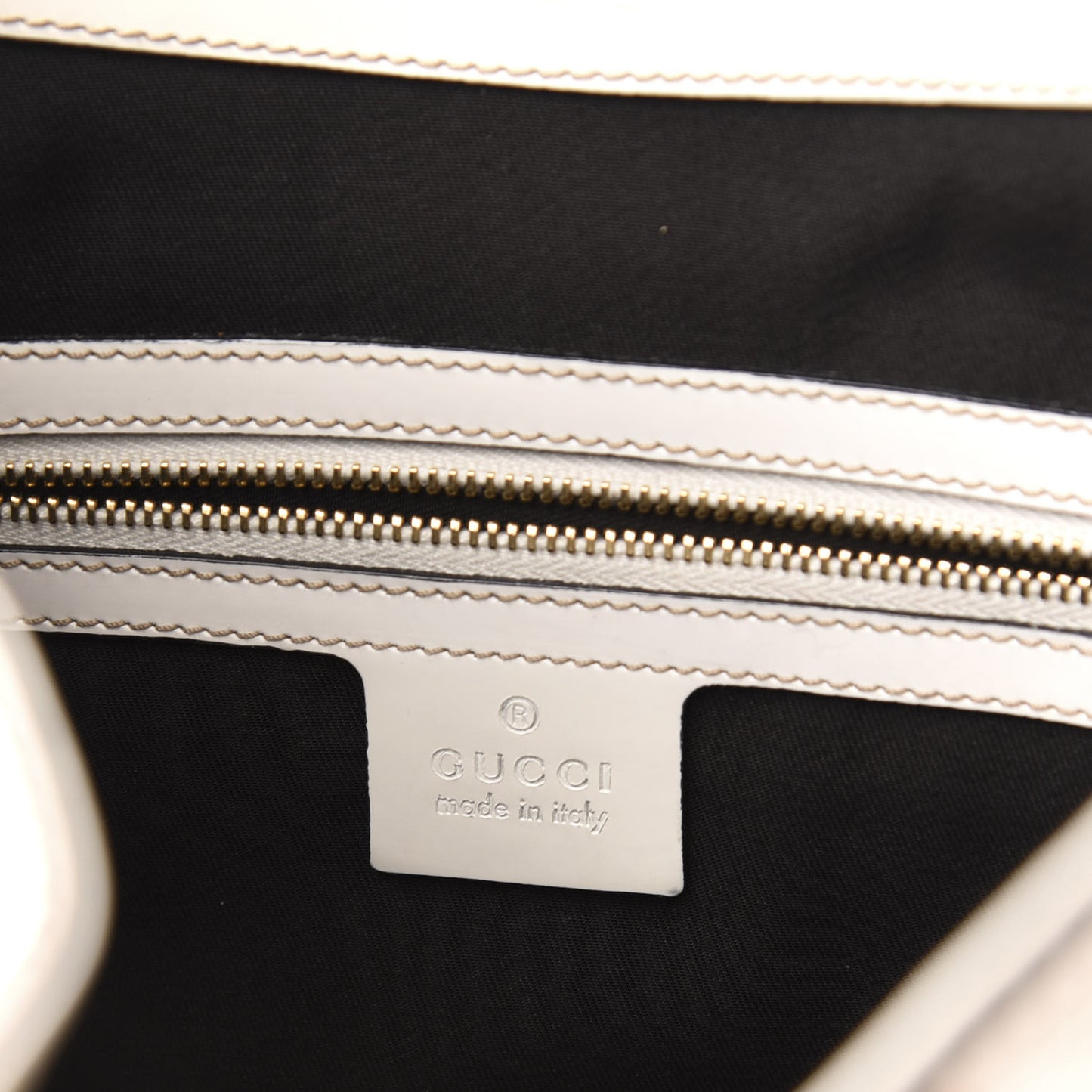 Dialux Medium Britt Shoulder Bag Off White