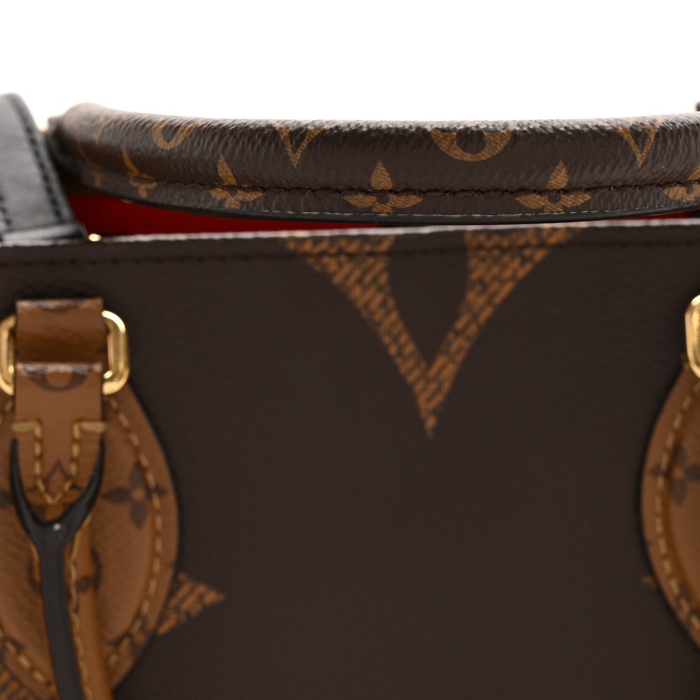 Reverse Monogram Giant Onthego MM