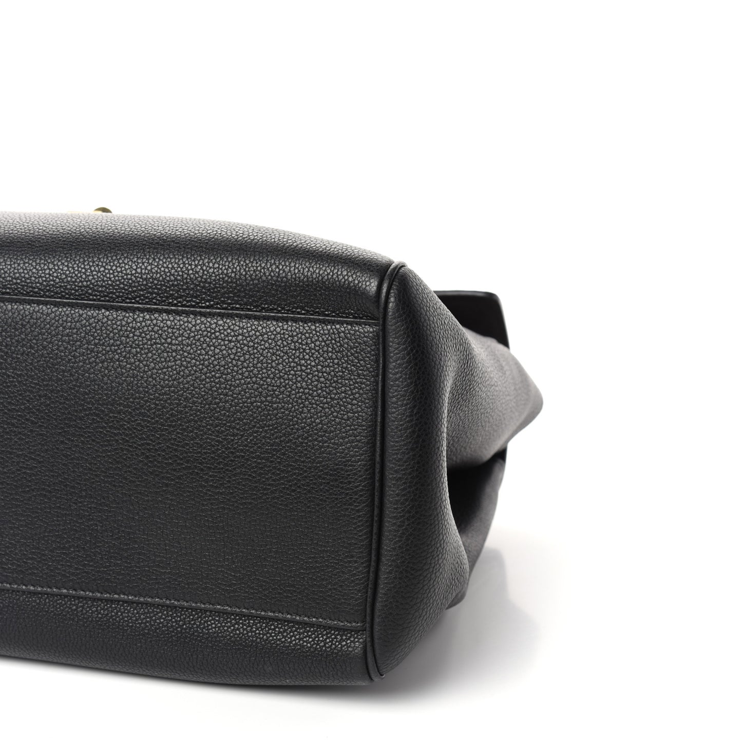 Supple Grained Calfskin Medium Soft 16 Bag Black