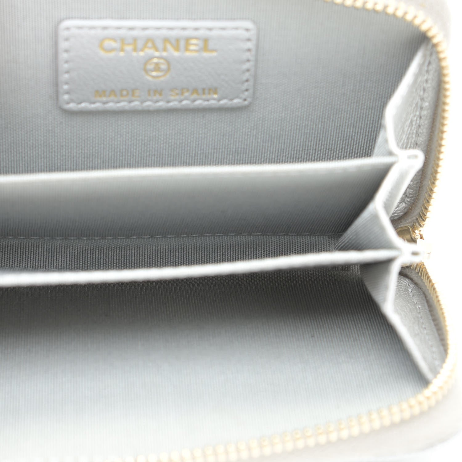 Chanel Metallic Lambskin Quilted 19 Zip Around Coin Purse Wallet Silver 6 of 11