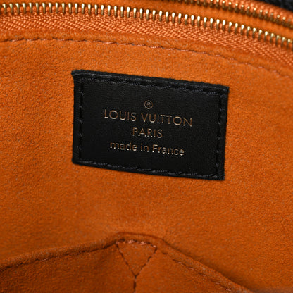 Louis Vuitton Empreinte Monogram Giant Onthego MM Black 6 of 9